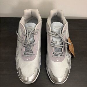 Nike Dn Air Max Sneakers